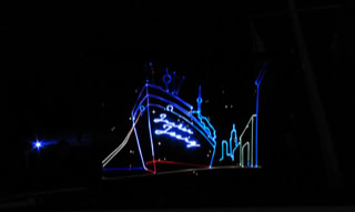 Blue-Tec,  Feuerwerk, Lasershow, Beamshow, Lasershow Dessau, Grafikshow, Grafiklasershow, Hochzeit Lasershow, Fotobox, Fotobox Dessau, Disco, DJ, Hüpfburg 